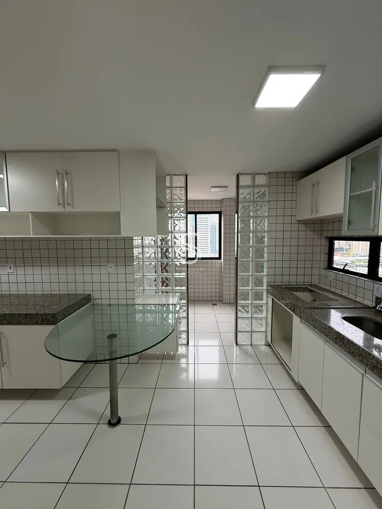 Apartamento, 5 quartos, 200 m² - Foto 2