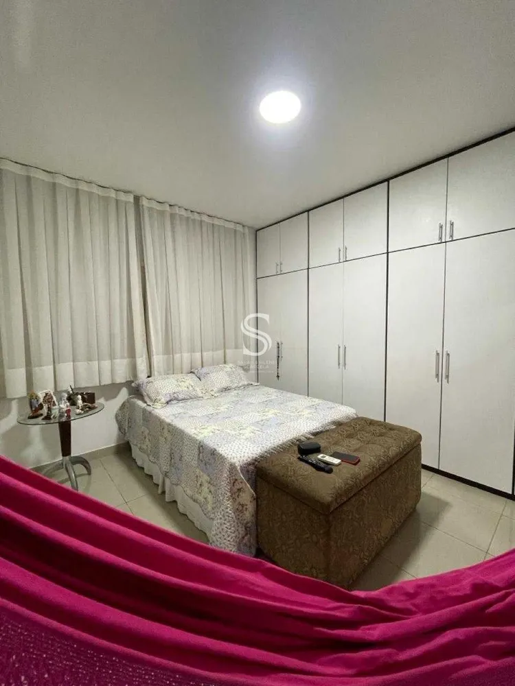 Casa, 4 quartos, 270 m² - Foto 13