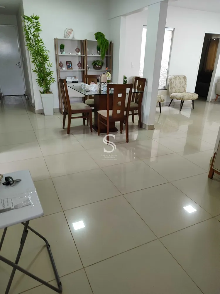 Casa, 3 quartos, 250 m² - Foto 2