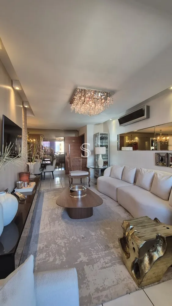 Apartamento, 3 quartos, 130 m² - Foto 1