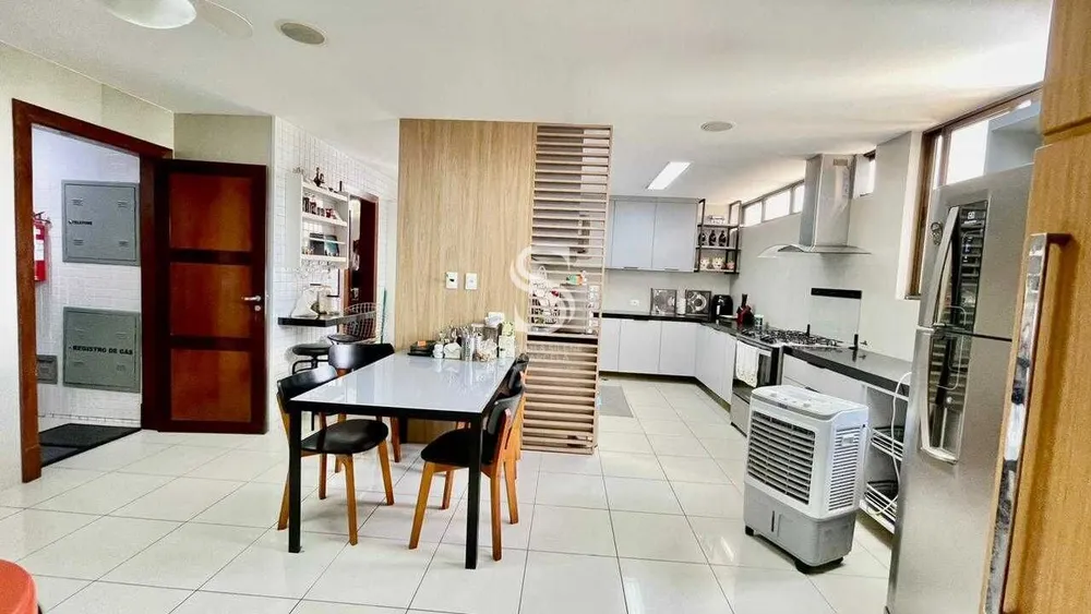 Apartamento, 3 quartos, 330 m² - Foto 7