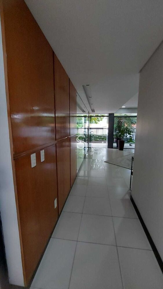 Apartamento à venda com 3 quartos, 150m² - Foto 1