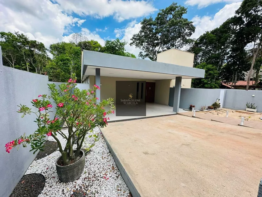 Casa de Condomínio à venda com 4 quartos, 300m² - Foto 1