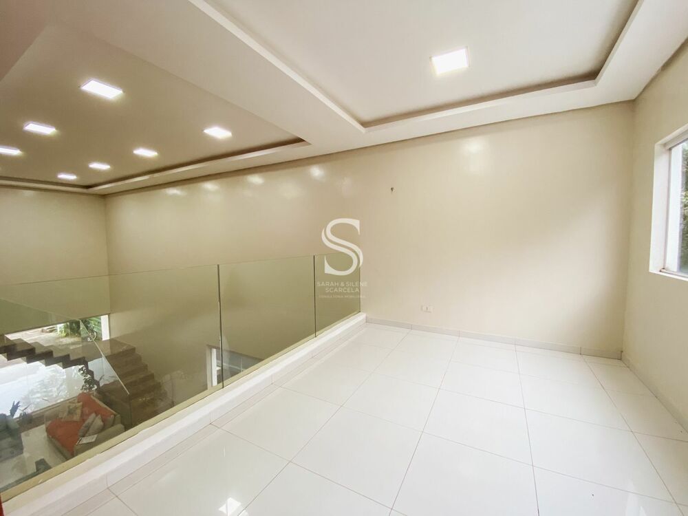 Casa à venda com 4 quartos, 253m² - Foto 8