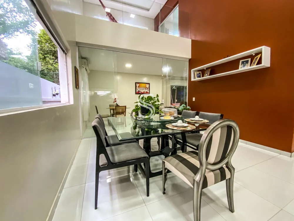 Casa, 4 quartos, 253 m² - Foto 4