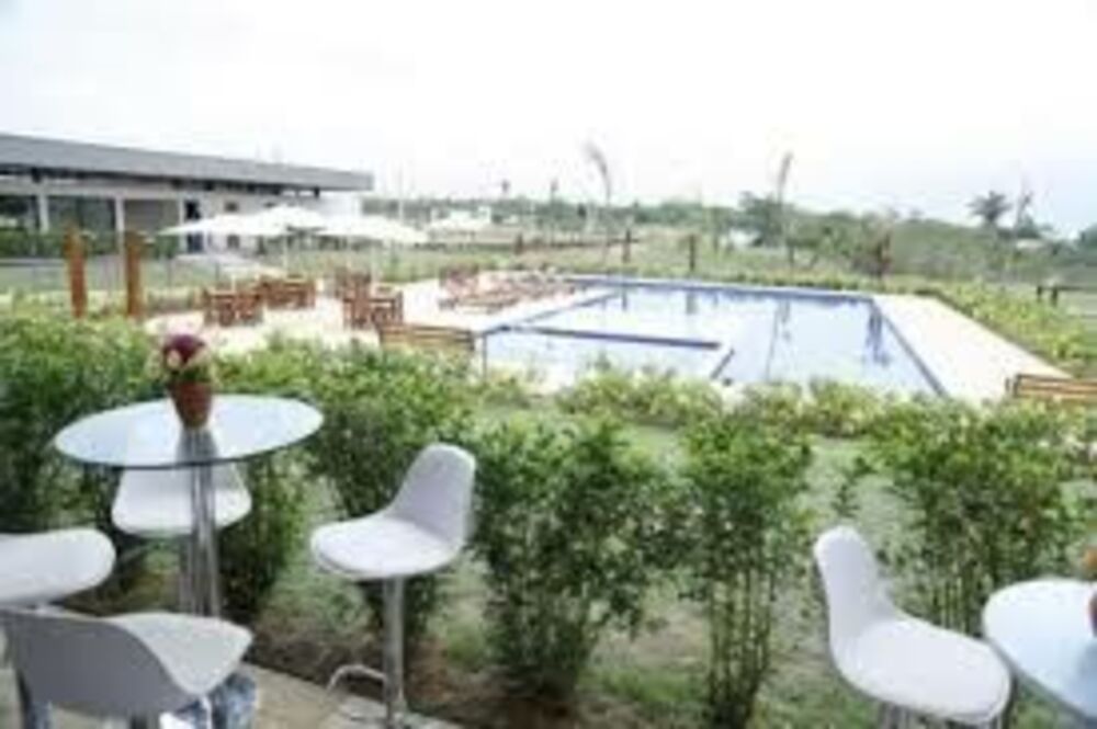 Casa à venda com 4 quartos, 253m² - Foto 3