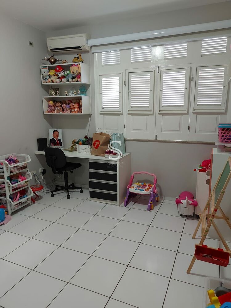 Casa à venda com 4 quartos, 230m² - Foto 20