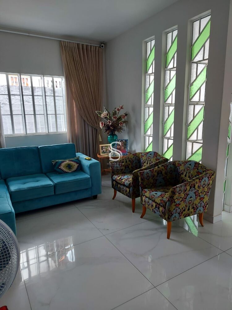 Casa à venda com 4 quartos, 230m² - Foto 11