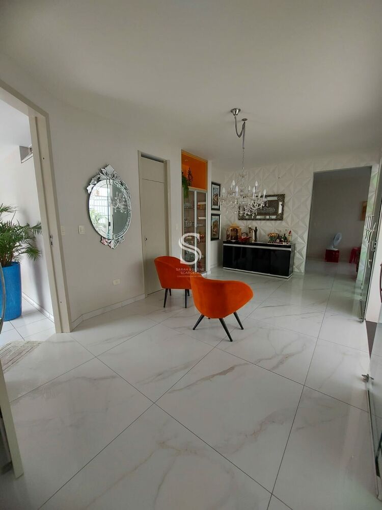 Casa à venda com 4 quartos, 230m² - Foto 4
