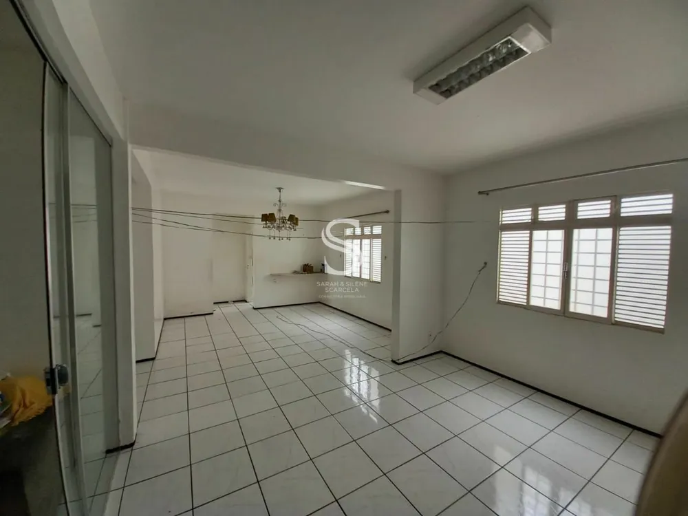 Casa, 4 quartos, 319 m² - Foto 3