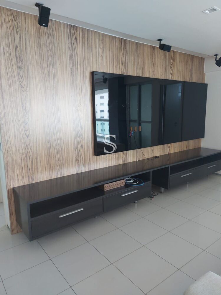 Apartamento à venda com 3 quartos, 200m² - Foto 4
