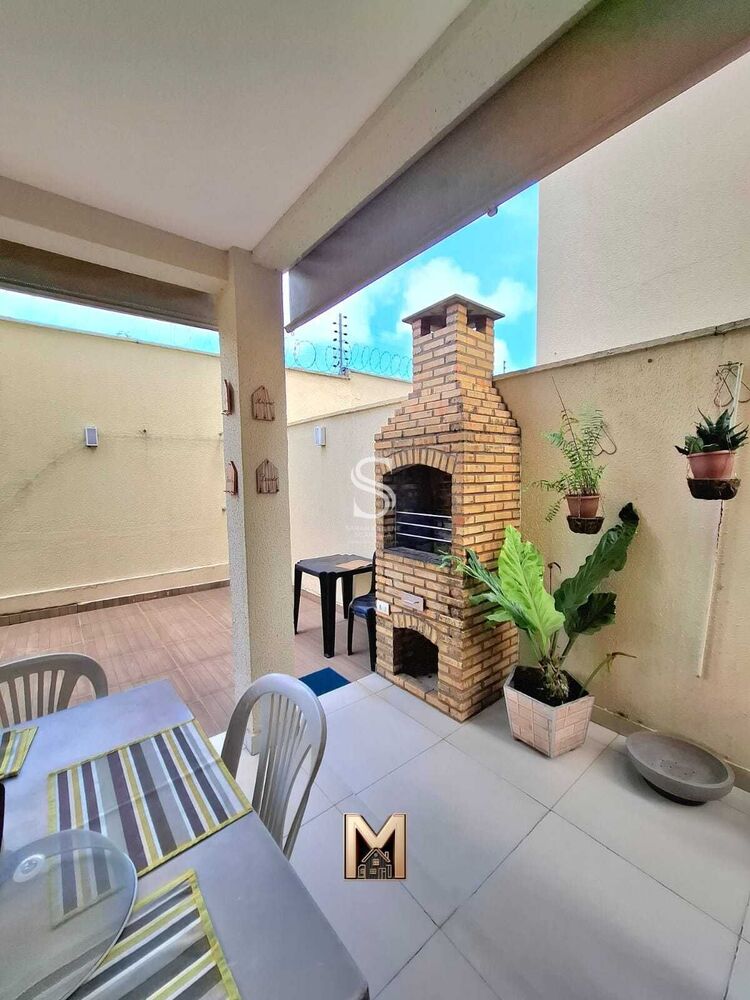 Casa de Condomínio à venda com 4 quartos, 160m² - Foto 2
