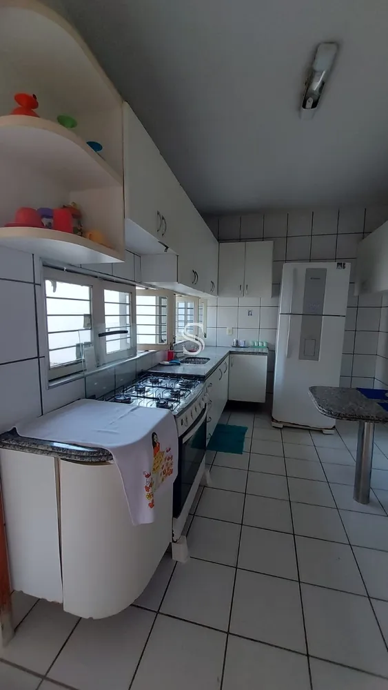 Casa, 4 quartos, 181 m² - Foto 13