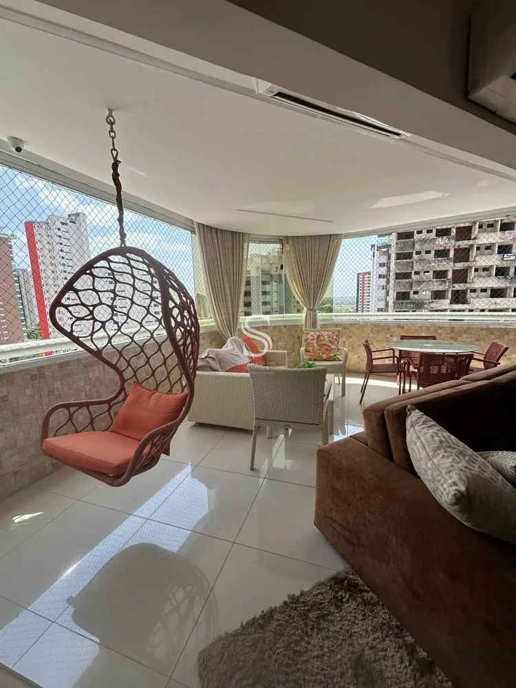 Apartamento, 4 quartos, 215 m² - Foto 1