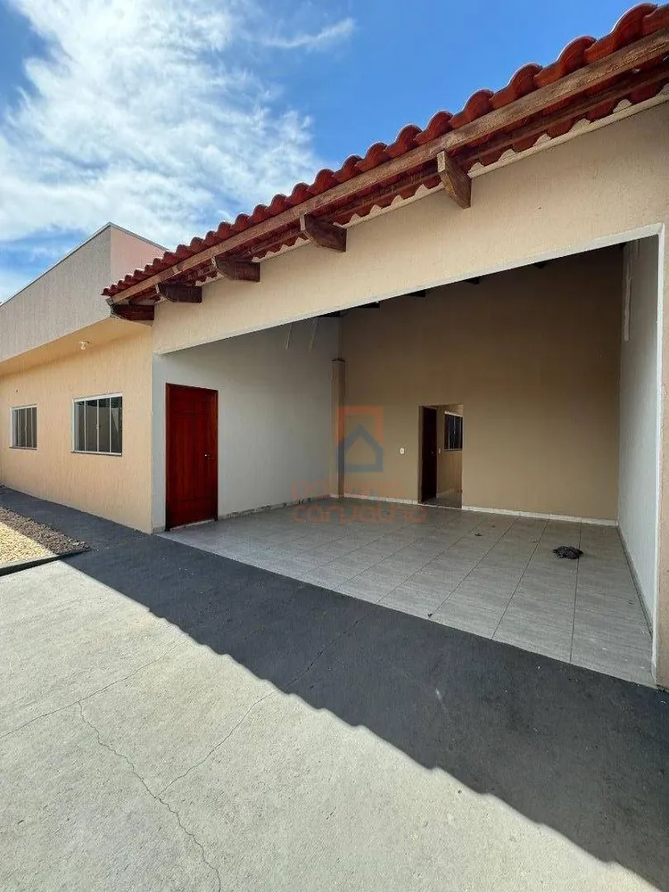 Casa, 3 quartos, 121 m² - Foto 2