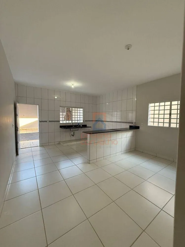 Casa, 4 quartos, 215 m² - Foto 13
