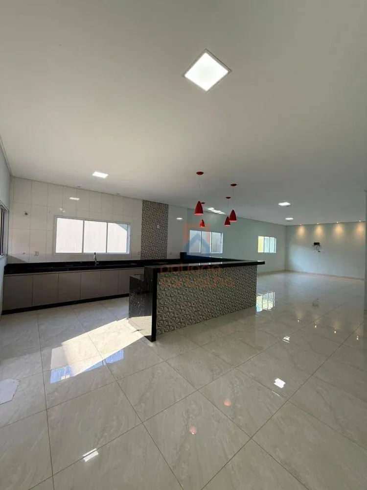 Casa, 3 quartos, 235 m² - Foto 6