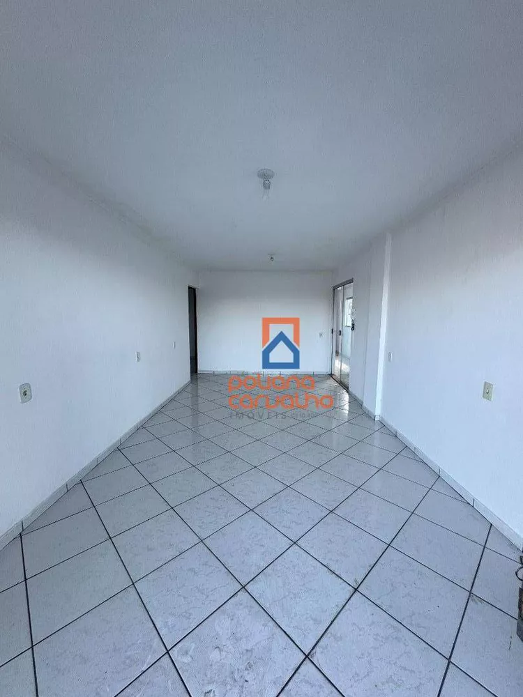 Apartamento para alugar com 3 quartos, 100m² - Foto 2