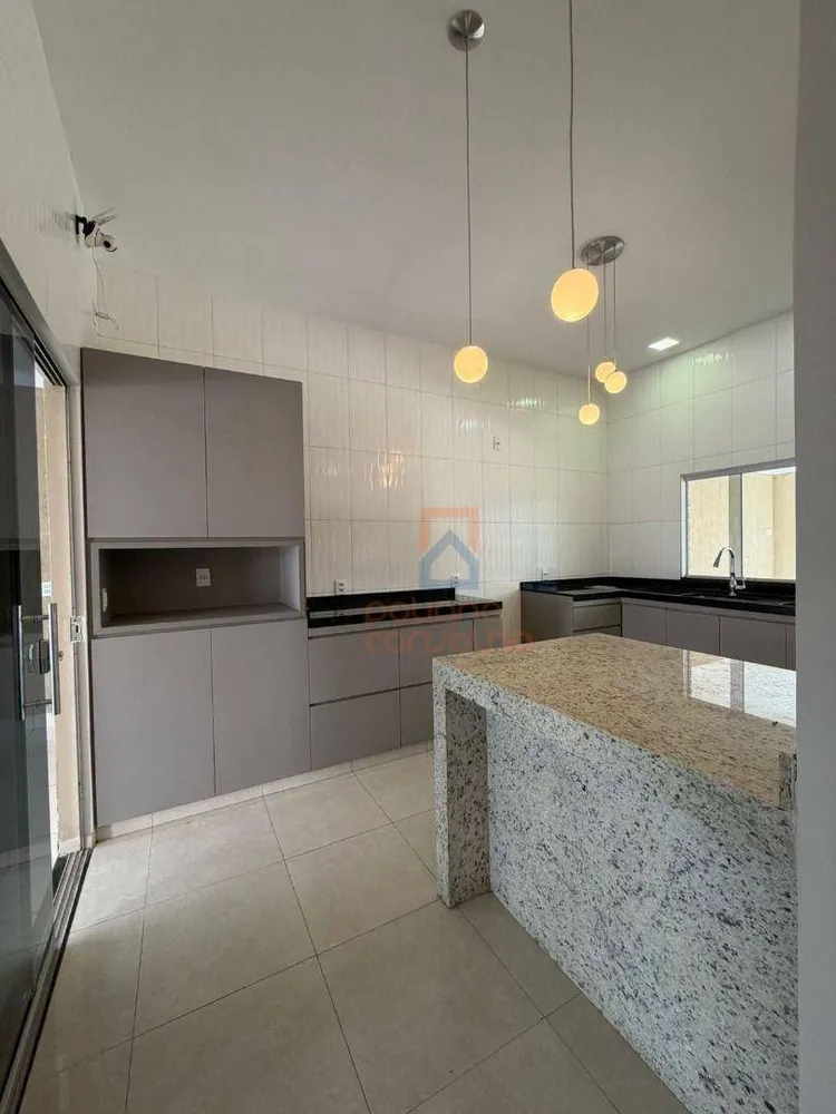 Casa, 3 quartos, 400 m² - Foto 1