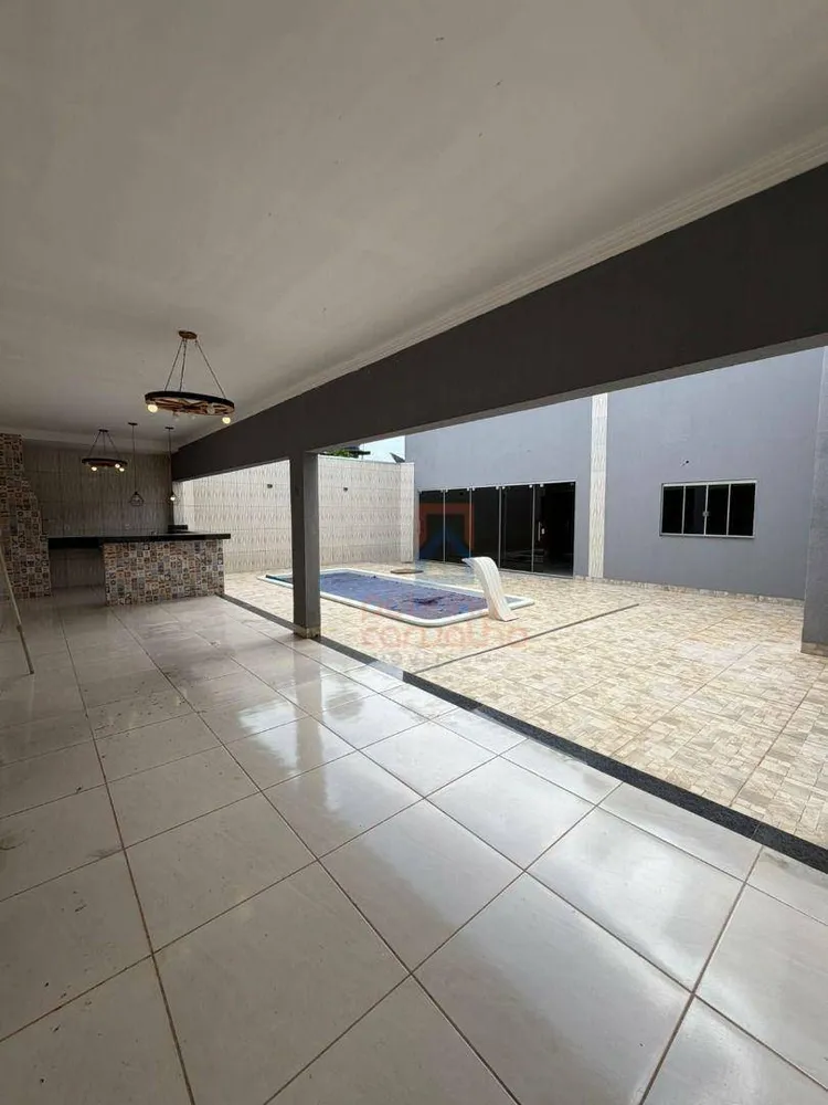 Casa, 3 quartos, 400 m² - Foto 3