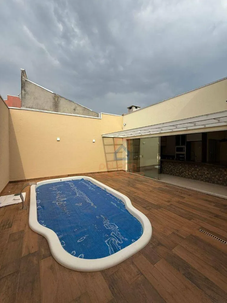 Casa, 3 quartos, 220 m² - Foto 4
