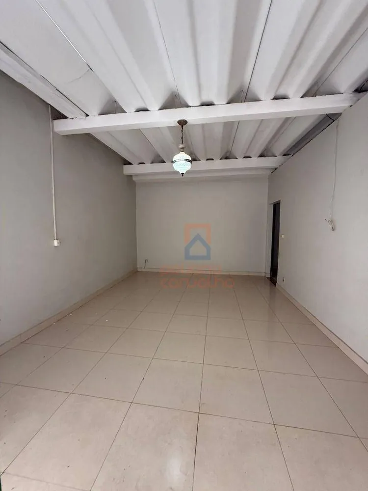 Casa, 4 quartos - Foto 1