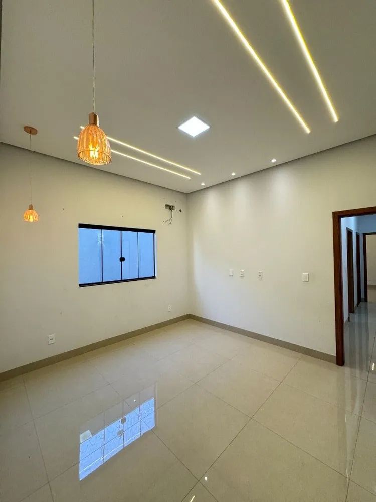 Casa, 3 quartos, 180 m² - Foto 1