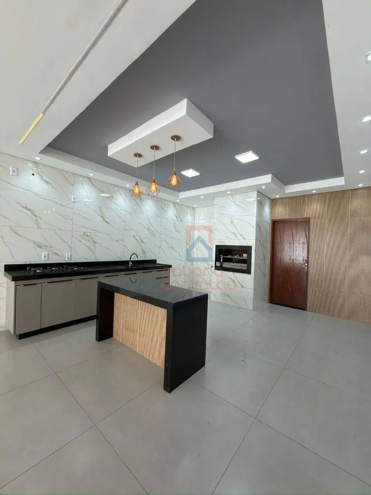Casa, 4 quartos, 180 m² - Foto 3
