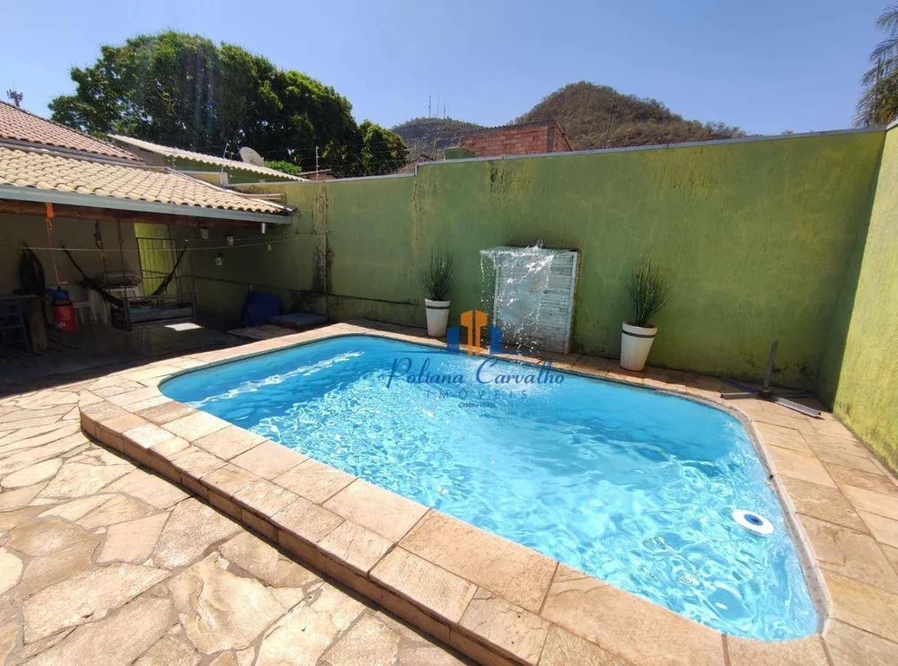 Casa, 3 quartos, 200 m² - Foto 2
