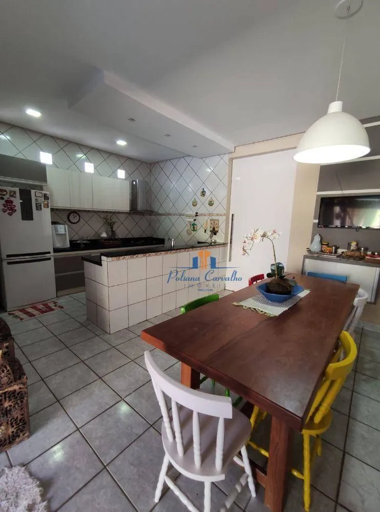Casa, 3 quartos, 200 m² - Foto 19