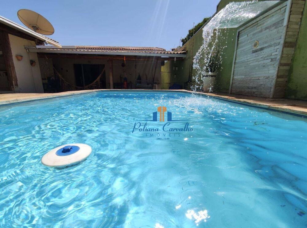 Casa, 3 quartos, 200 m² - Foto 1