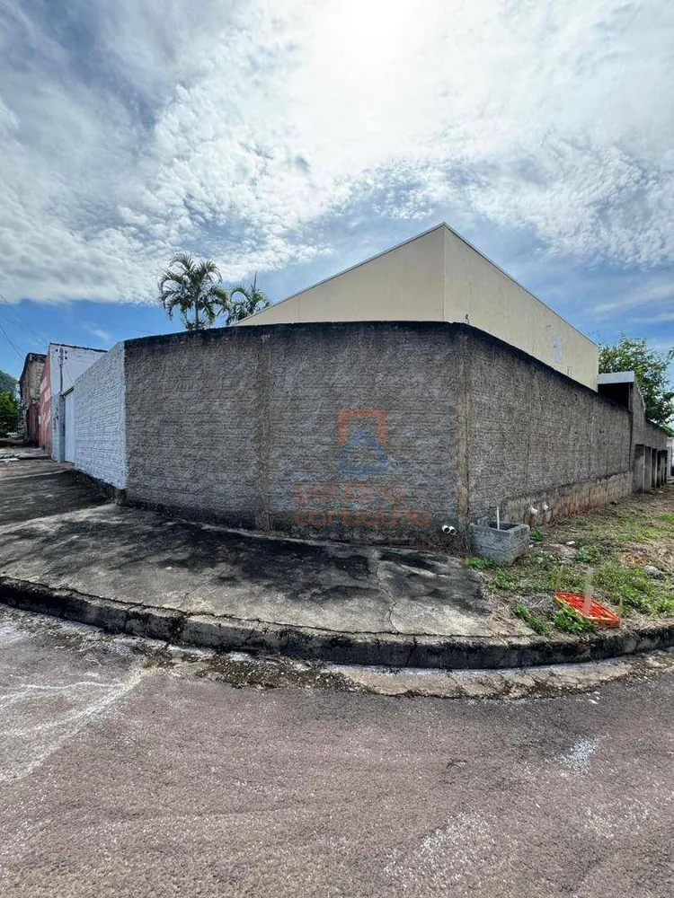 Casa, 2 quartos, 180 m² - Foto 1