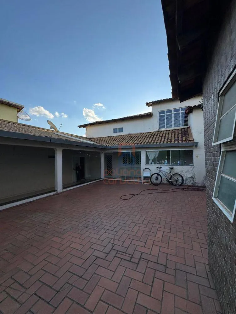 Casa, 4 quartos, 330 m² - Foto 8