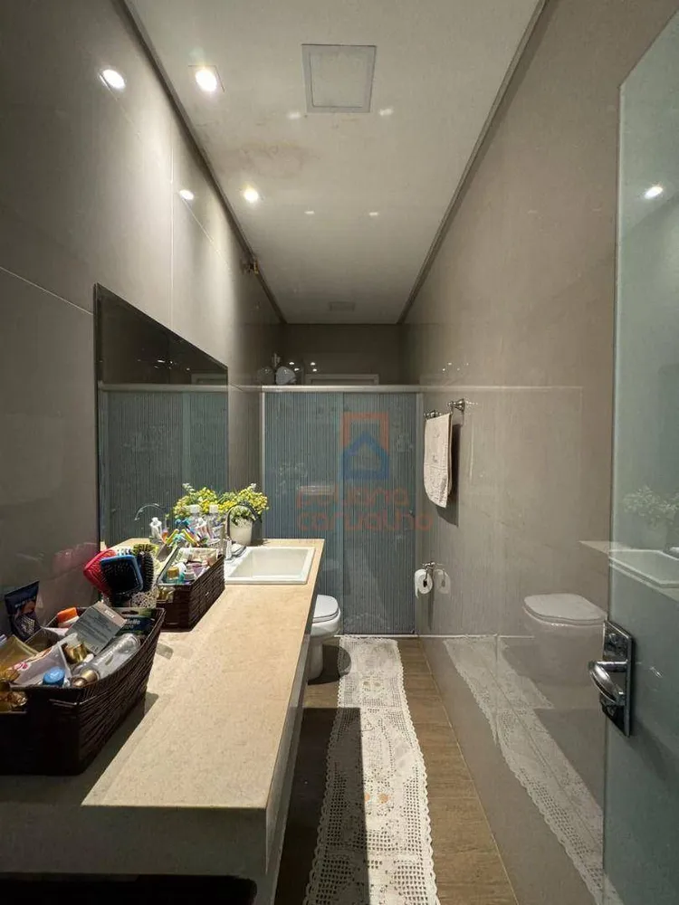 Casa, 4 quartos, 330 m² - Foto 1