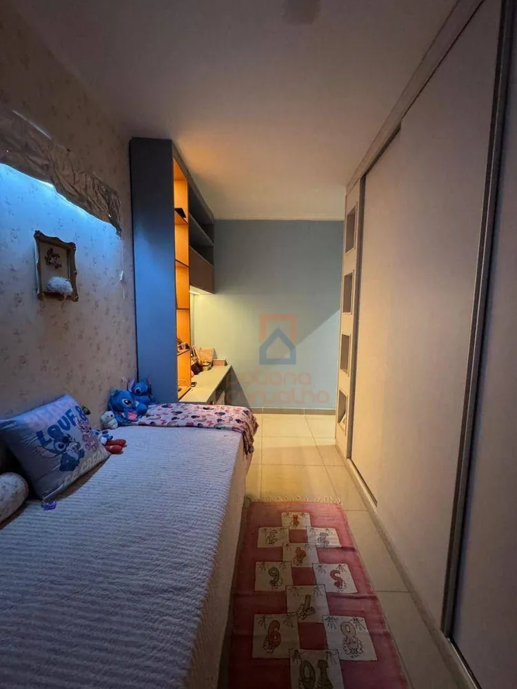 Casa, 4 quartos, 330 m² - Foto 2