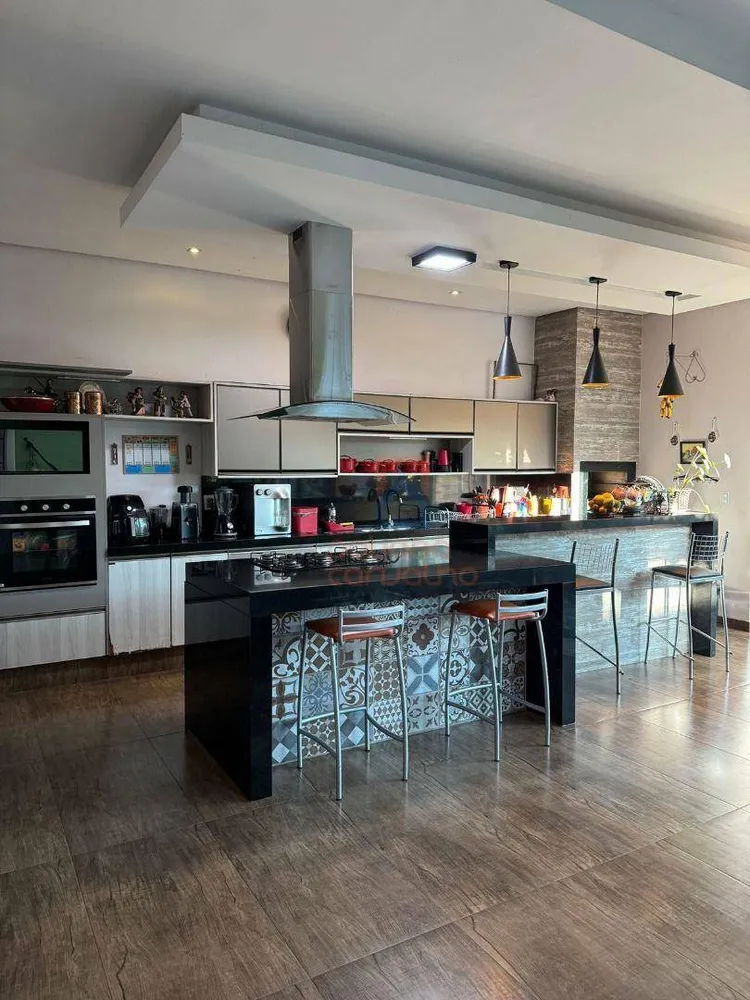Casa, 4 quartos, 330 m² - Foto 14