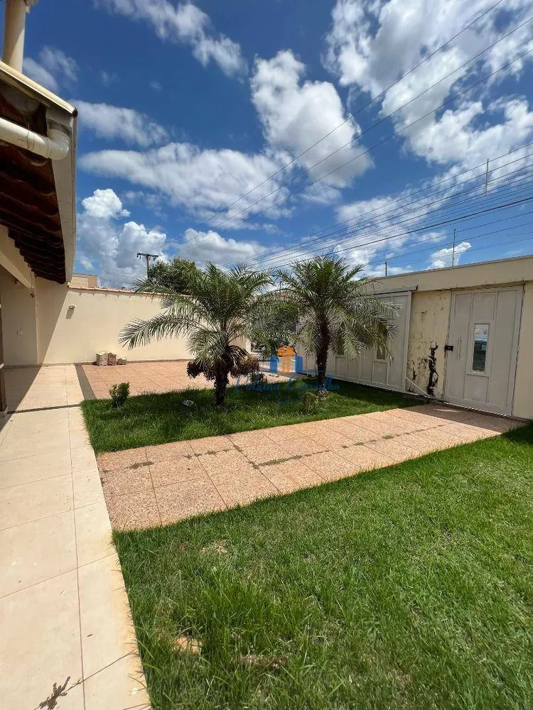 Casa, 2 quartos, 252 m² - Foto 18
