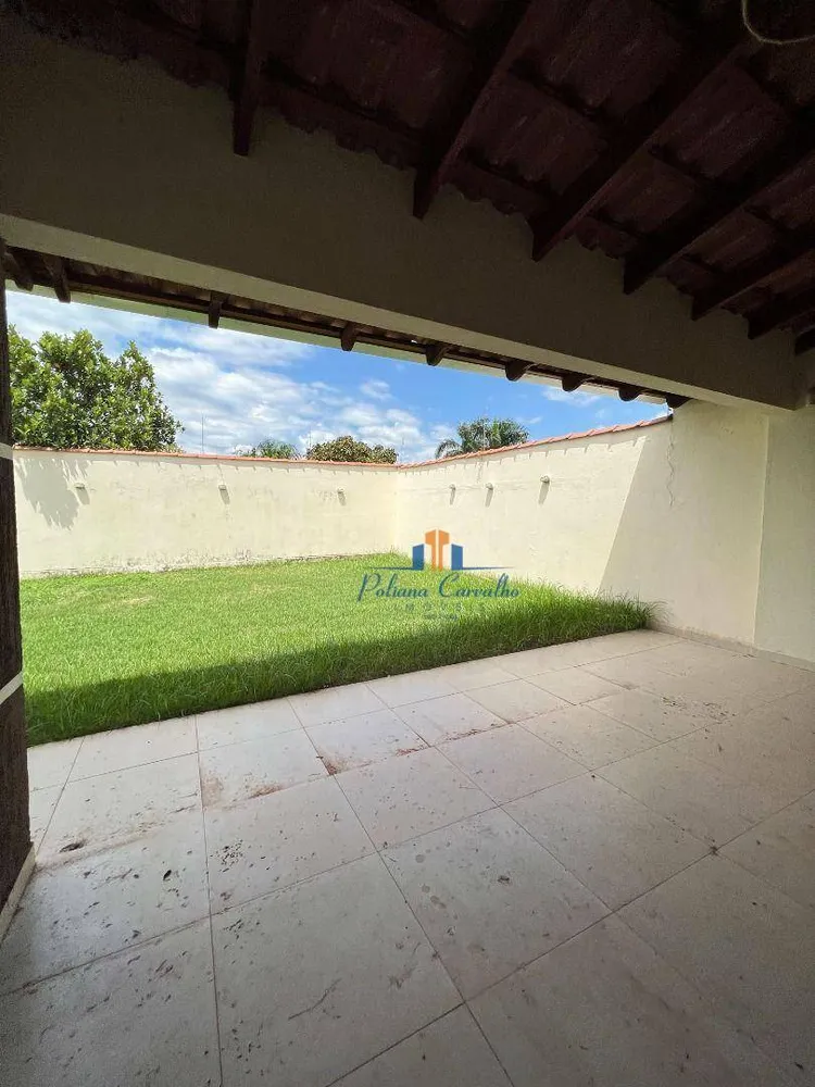 Casa, 2 quartos, 252 m² - Foto 13