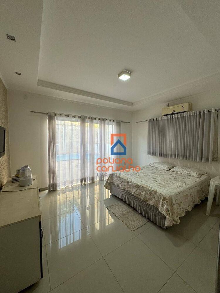 Casa, 3 quartos, 212 m² - Foto 1