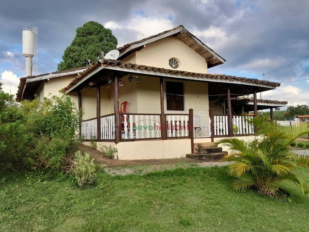 Chácara, 1360 m² - Foto 1