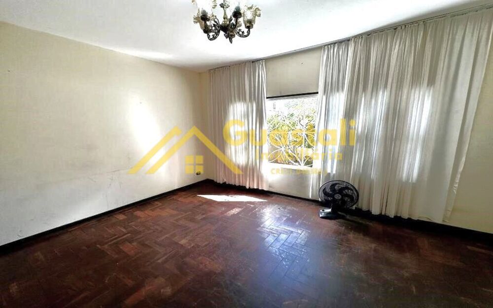 Casa à venda com 3 quartos, 170m² - Foto 1
