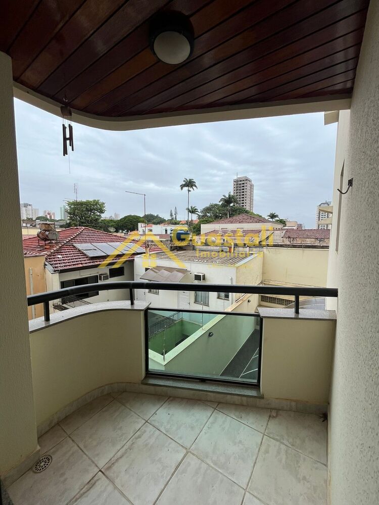 Apartamento à venda com 3 quartos, 104m² - Foto 3