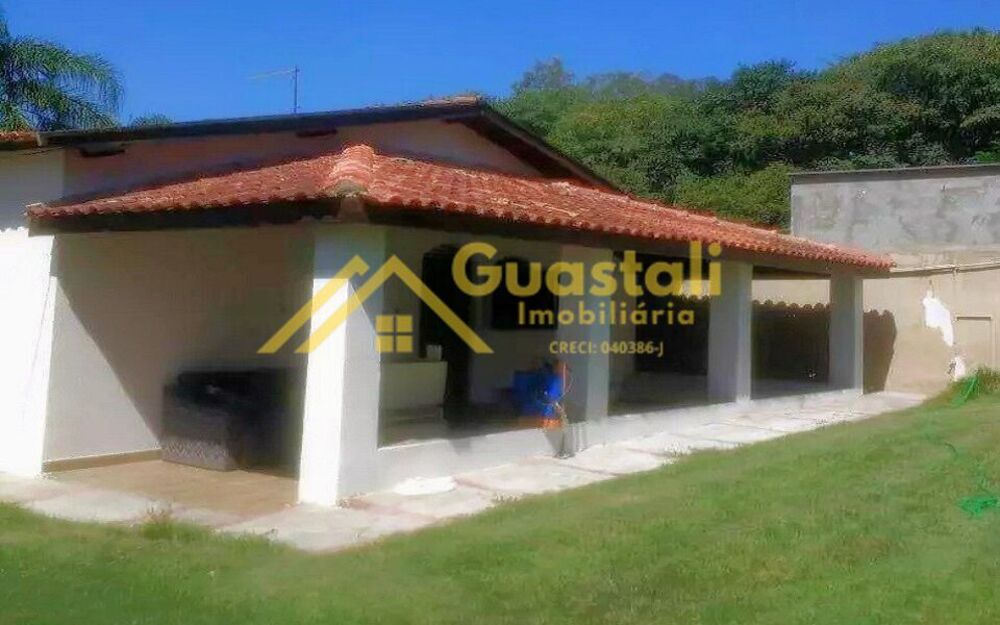 Chácara à venda com 3 quartos, 3330m² - Foto 1