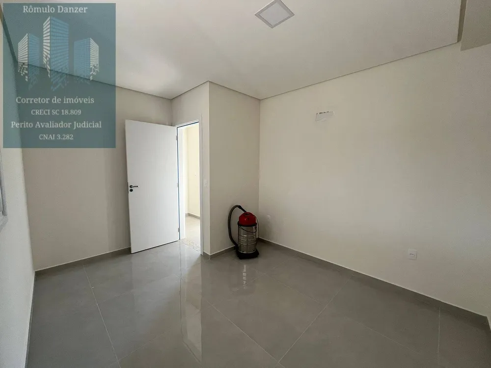 Casa, 4 quartos, 228 m² - Foto 10