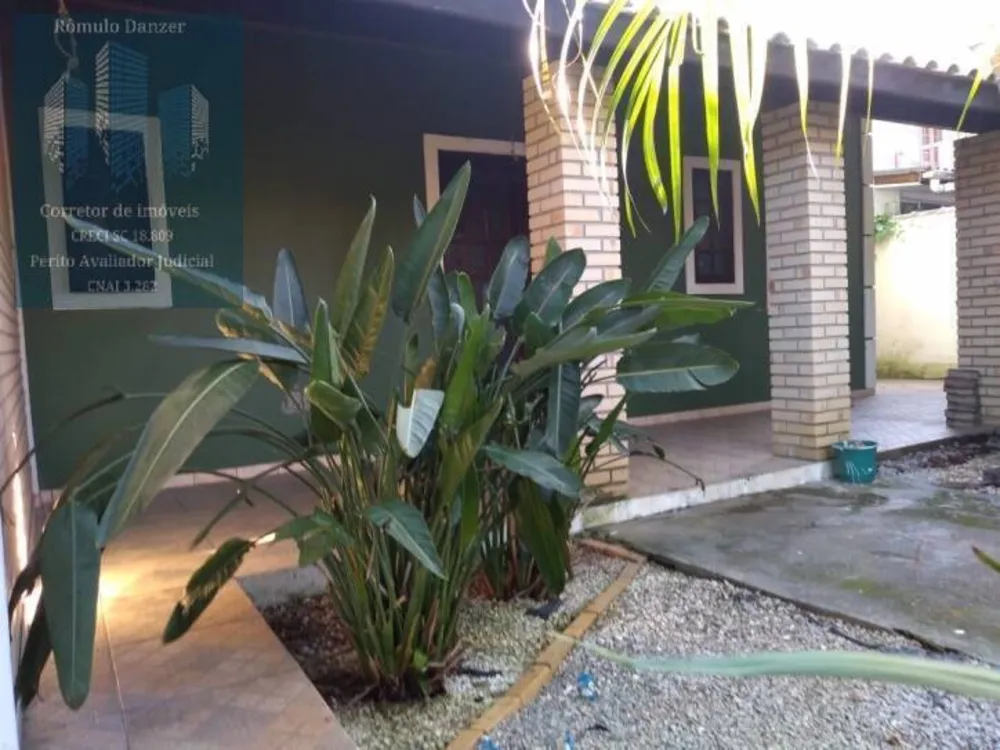 Casa, 6 quartos, 260 m² - Foto 9