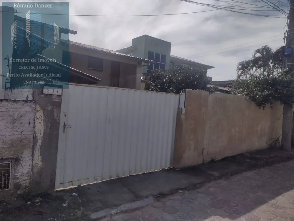 Casa, 4 quartos, 70 m² - Foto 1