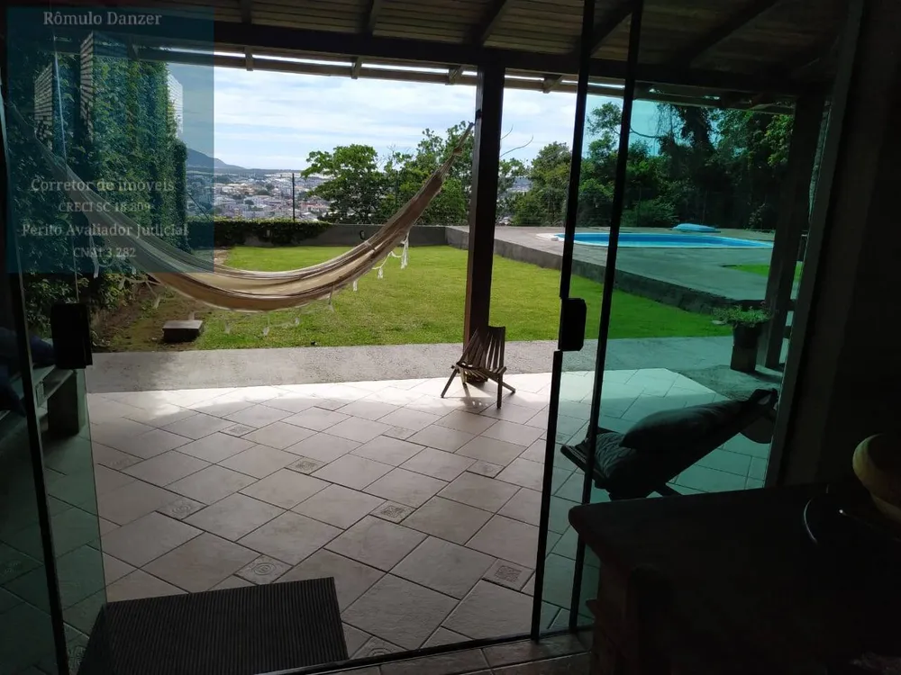 Casa, 4 quartos, 270 m² - Foto 8