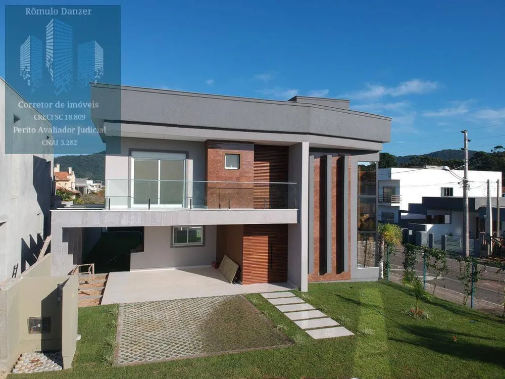 Casa, 3 quartos, 212 m² - Foto 4