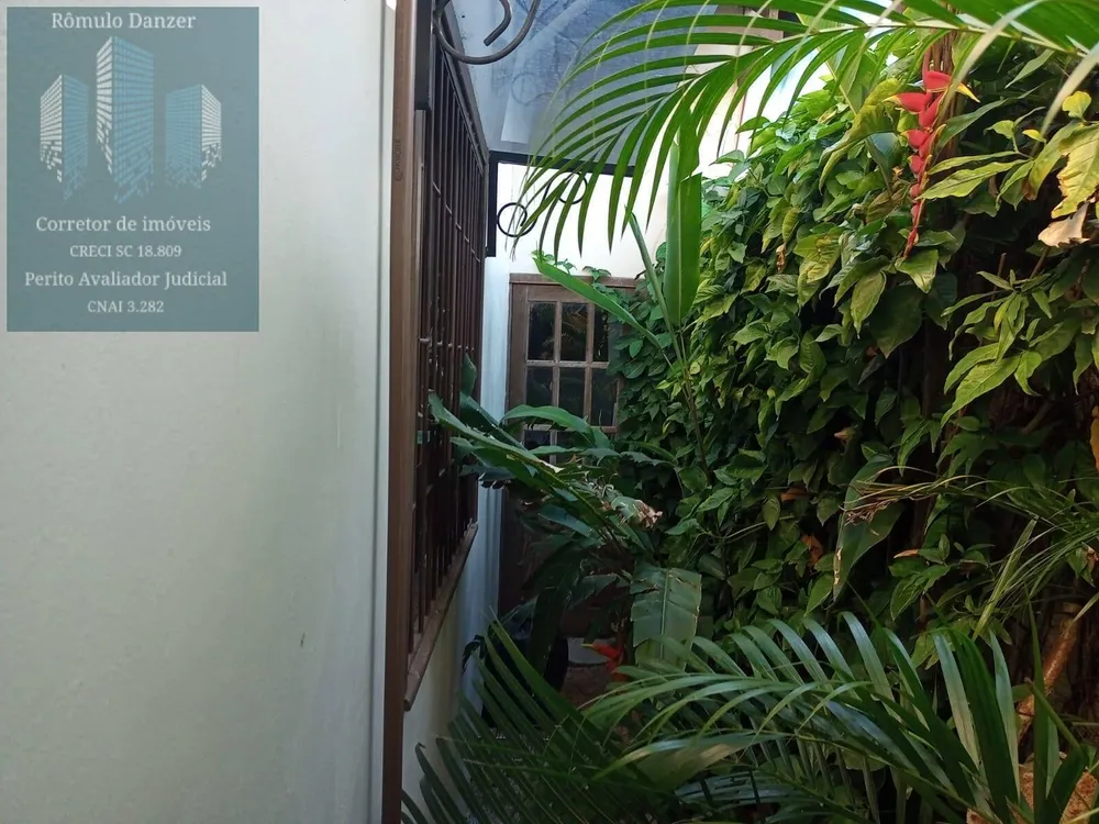 Casa, 3 quartos, 224 m² - Foto 13