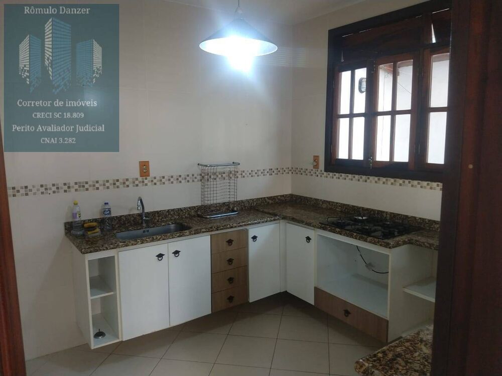 Casa, 3 quartos, 250 m² - Foto 4